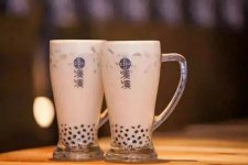 從100億到1000億，強(qiáng)大如海底撈也面臨增長(zhǎng)瓶頸【重慶火鍋底料廠家直銷(xiāo)】