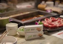 一項(xiàng)餐后服務(wù)讓150家餐廳成為“網(wǎng)紅”，它憑什么這么火爆？【重慶火鍋底料批發(fā)商城】