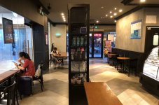 門店經(jīng)營的背后有這3個(gè)秘訣再小的門店也一定要有一個(gè)咖啡杯貨架【重慶火鍋底料批發(fā)在哪里】