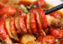 小龍蝦進貨價大跳水，餐廳卻說“不賺錢”，為什么【最正宗的重慶火鍋底料】