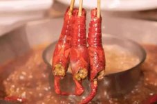 海底撈門店開賣小龍蝦，從線上到堂食的野心布局【重慶最正宗的火鍋底料】