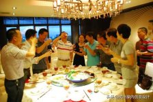 不追求單一消費場景，下沉餐飲業(yè)看綜合競爭力下沉市場餐飲行業(yè)的4個生意經(jīng)【重慶最出名的火鍋底料】