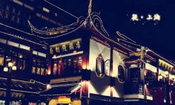老字號頻陷“失寵”困局，到底選擇自我革命還是被人革命？【重慶火鍋底料批發(fā)市場】