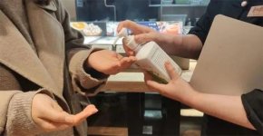 恢復(fù)堂食第一天：“本以為熬過3月就行，現(xiàn)在看來得熬到6月【重慶火鍋底料廠家】